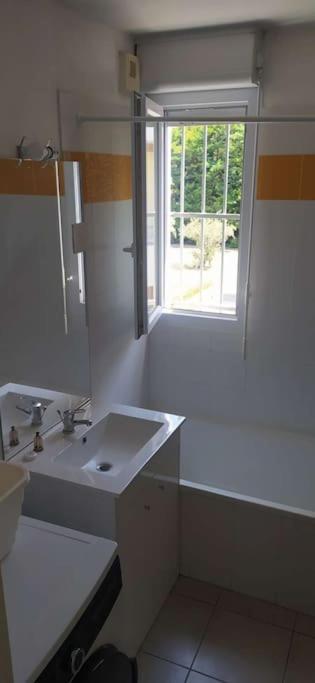 Appartement Maison Duplex, Bus A Proximite Pour Le Festival *